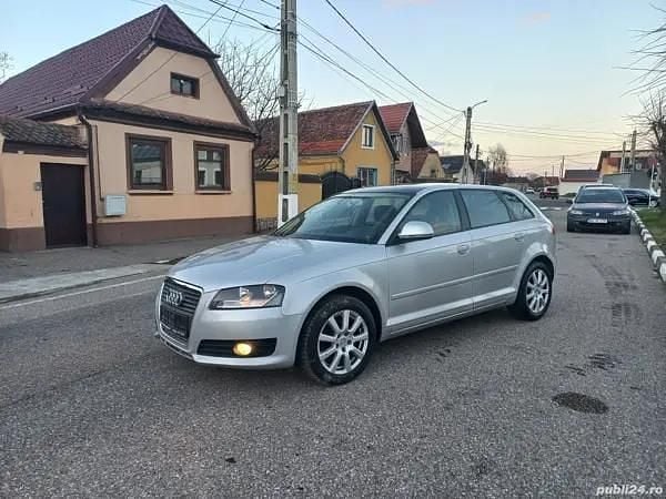 Utilizat 2011 Audi A3 Berlinǎ | 4.450 EUR (Preț bun) - Imagine 1/4
