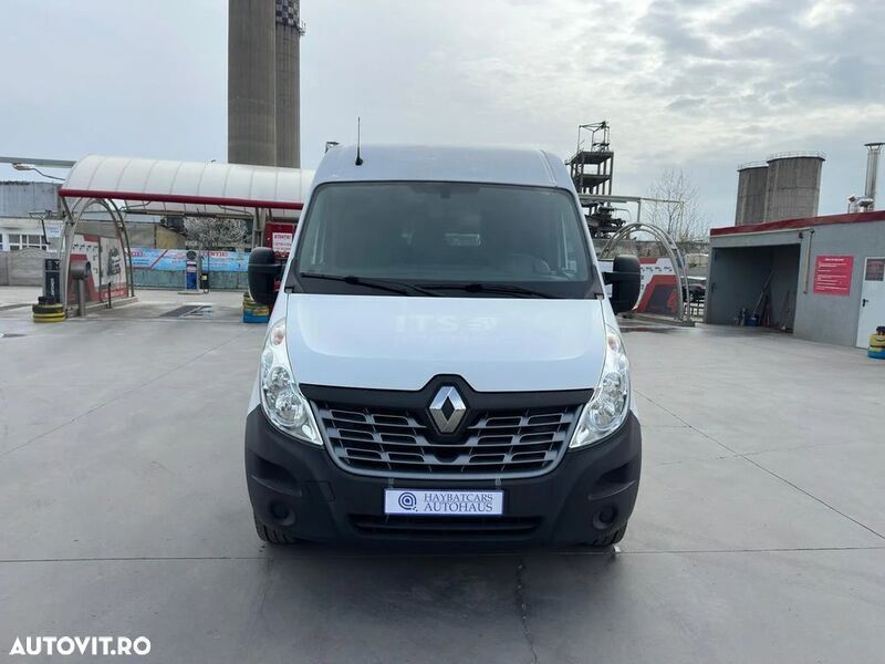 Alb Utilizat 2019 Renault Master Van | 12.100 EUR (Super Preț) - Imagine 1/4