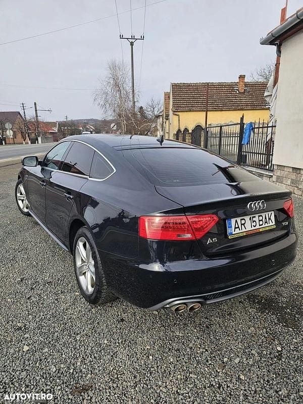Second-hand Audi A5 S-Line 190 CP (139 kW) 2016 Culoarealbastru Coupe