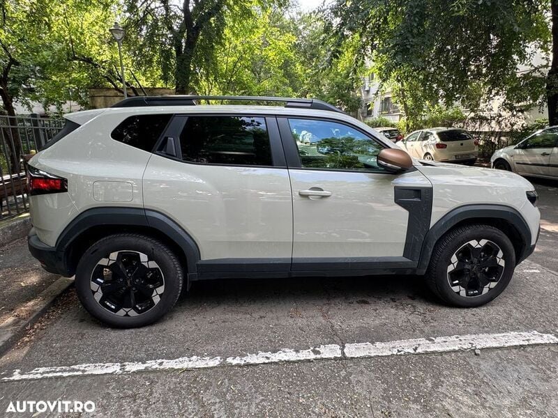 Bej Utilizat 2024 Dacia Duster Extreme SUV | 25.500 EUR - Imagine 1/4