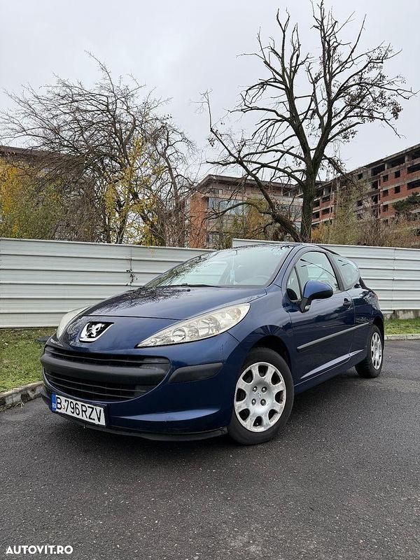 Culoarealbastru Utilizat 2008 Peugeot 207 Coupe | 1.500 EUR (Super Preț) - Imagine 1/4