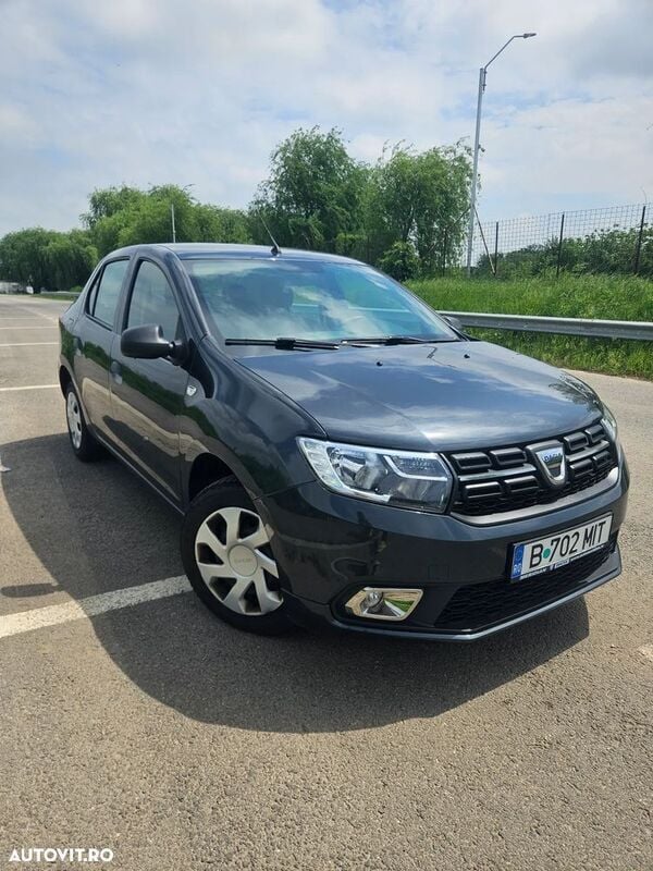 Gri Utilizat 2020 Dacia Logan Comfort Berlinǎ | 8.499 EUR (Preț bun) - Imagine 1/4
