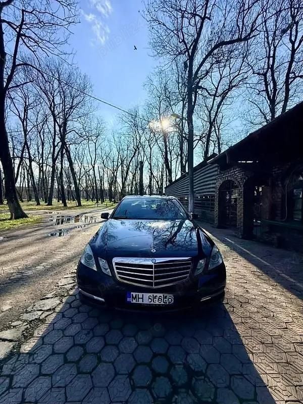 Second-hand Mercedes E220 170 CP (125 kW) 2010 Berlinǎ