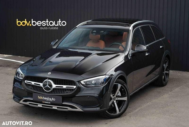Negru Utilizat 2022 Mercedes C220 Avantgarde Break | 32.490 EUR (Preț bun) - Imagine 1/4