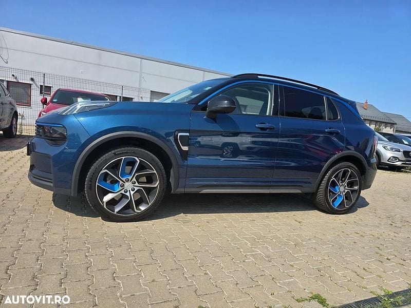Culoarealbastru Utilizat 2022 Lynk & Co 01 SUV | 23.000 EUR (Preț bun) - Imagine 1/4