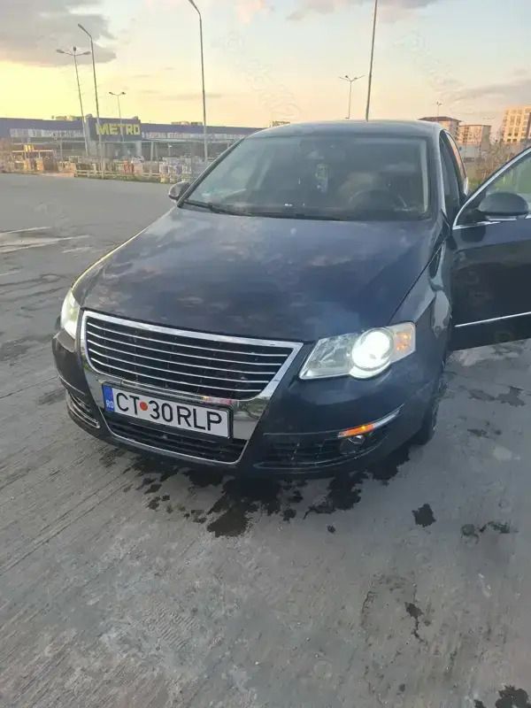 Utilizat 2006 VW Passat Berlinǎ | 3.300 EUR (Preț OK) - Imagine 1/4