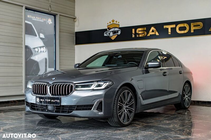 Gri Utilizat 2020 BMW 530e Comfort Edition Berlinǎ | 35.999 EUR (Preț OK) - Imagine 1/4