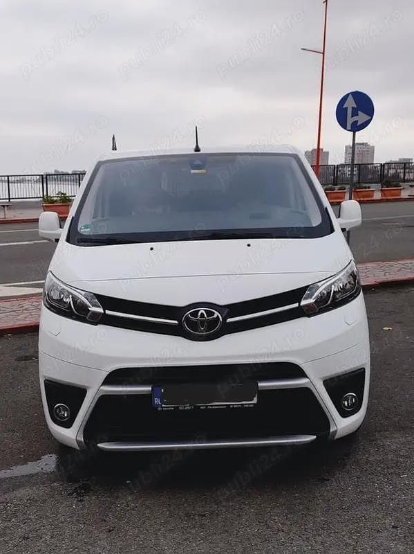 Second-hand Toyota Proace Verso 177 CP (130 kW) 2018 Alb Break