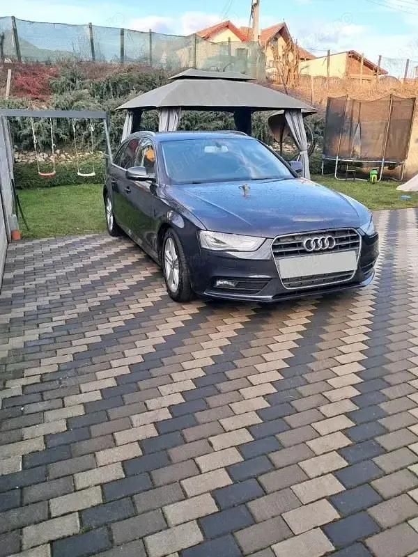 Second-hand Audi A4 150 CP (110 kW) 2013 Albastru Break