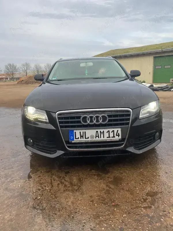 Utilizat 2009 Audi A4 | 3.500 EUR (Preț bun) - Imagine 1/4