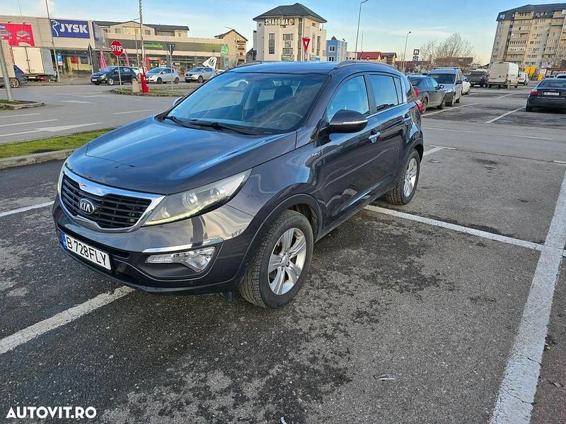 Culoaregri Second-hand 2013 Kia Sportage Spirit SUV | 12.000 EUR (Preț OK) - Imagine 1/4