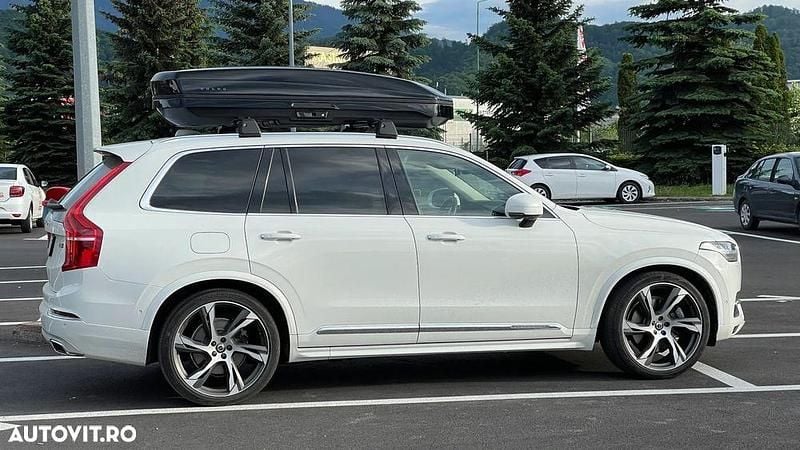 Culoarealb Utilizat 2019 Volvo XC90 R-Design SUV | 37.329 EUR (Preț bun) - Imagine 1/4