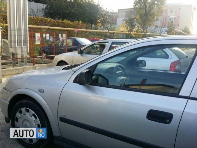 Second-hand Opel Astra 90 CP (66 kW) 2006 Gri Berlinǎ