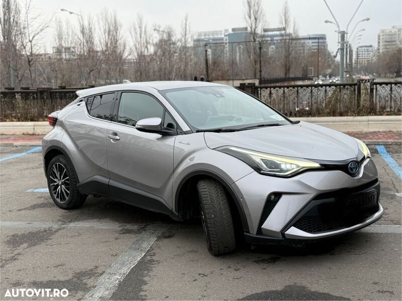 Gri Utilizat 2020 Toyota C-HR SUV | 21.600 EUR (Preț OK) - Imagine 1/4