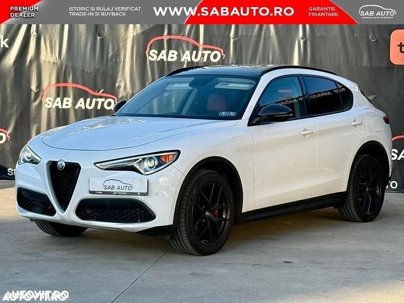 Culoarealb Utilizat 2019 Alfa Romeo Stelvio Ti SUV | 23.990 EUR (Preț OK) - Imagine 1/4