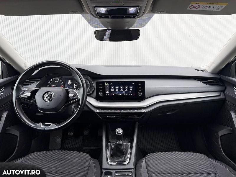 Second-hand Skoda Octavia Style 115 CP (84 kW) 2021 Culoarealb Berlinǎ