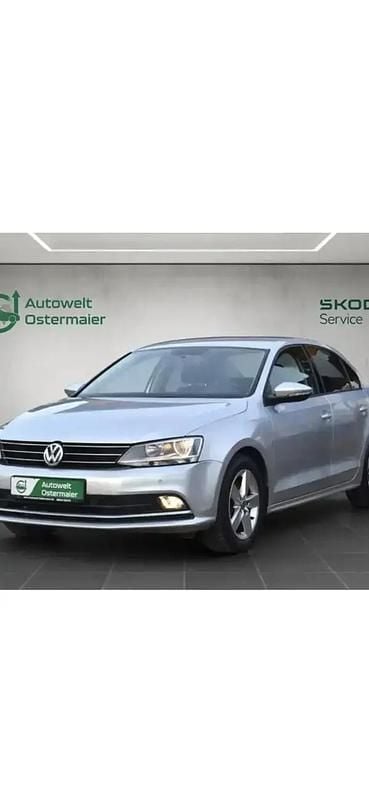 Utilizat 2015 VW Jetta Berlinǎ | 11.500 EUR - Imagine 1/4