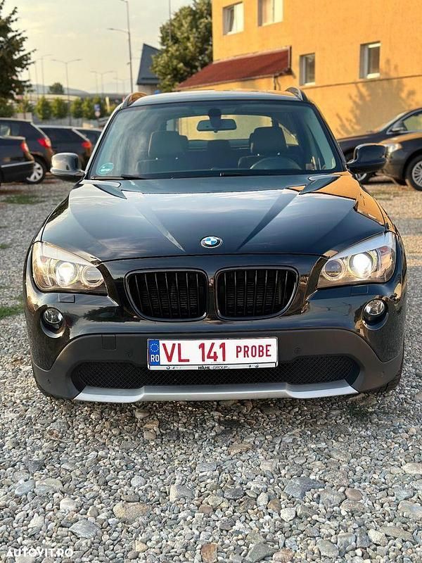 Culoarenegru Utilizat 2011 BMW X1 SUV | 7.800 EUR (Preț OK) - Imagine 1/4