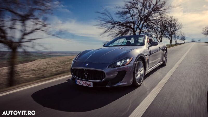 Gri Utilizat 2013 Maserati GranCabrio Cabrio | 57.990 EUR - Imagine 1/4