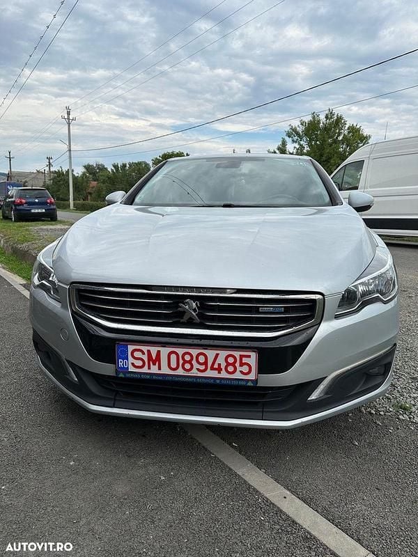 Gri Utilizat 2016 Peugeot 508 Active Break | 5.400 EUR (Preț bun) - Imagine 1/4