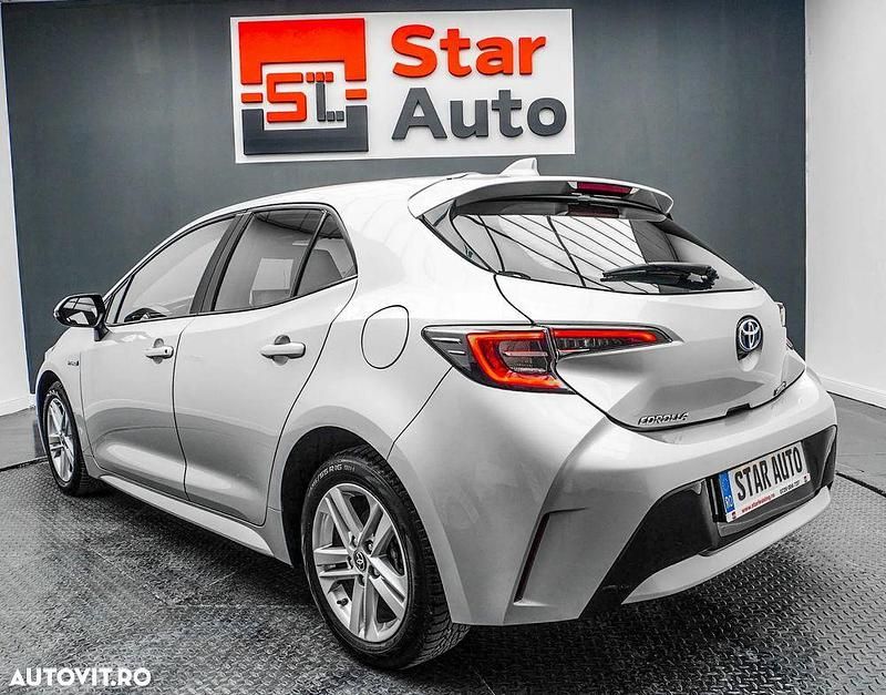 Second-hand Toyota Corolla 122 CP (89 kW) 2021 Culoaregri Hatchback