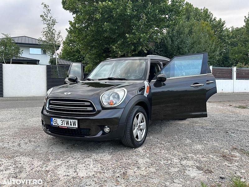 Culoaremaro Utilizat 2015 Mini Cooper D Countryman SUV | 10.750 EUR (Preț OK) - Imagine 1/4