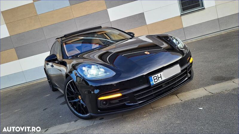 Negru Utilizat 2017 Porsche Panamera 4 Executive Berlinǎ | 65.450 EUR - Imagine 1/4