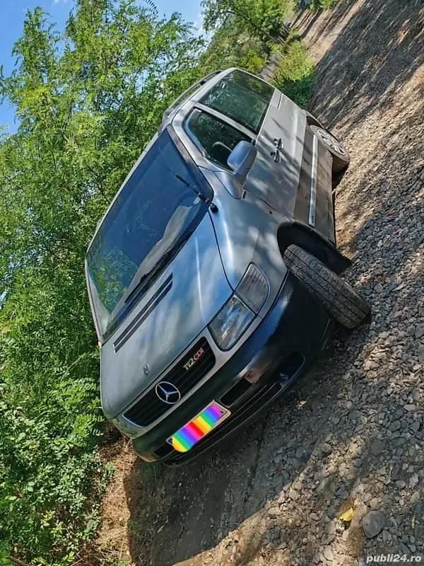 Utilizat 2004 Mercedes Vito Van | 1.499 EUR (Puțin scump) - Imagine 1/4