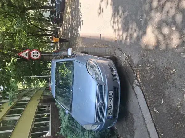 Utilizat 2007 Fiat Linea Berlinǎ | 7.000 EUR - Imagine 1/4