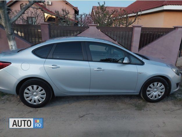 Second-hand Opel Astra 110 CP (80 kW) 2016 Gri Berlinǎ