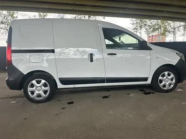 Alb Utilizat 2019 Dacia Dokker Van | 6.990 EUR (Preț bun) - Imagine 1/4