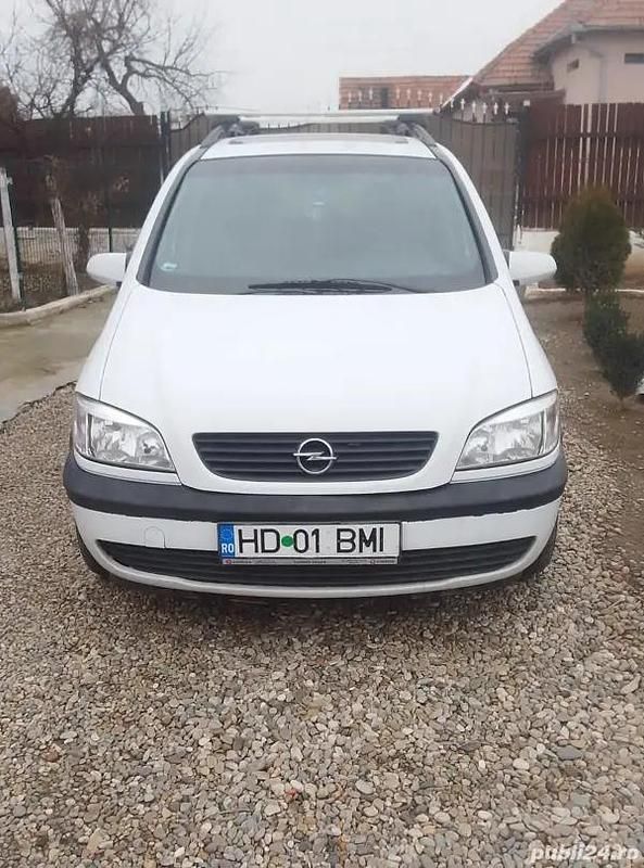 Utilizat 2000 Opel Zafira Monovolum | 5.000 EUR - Imagine 1/4