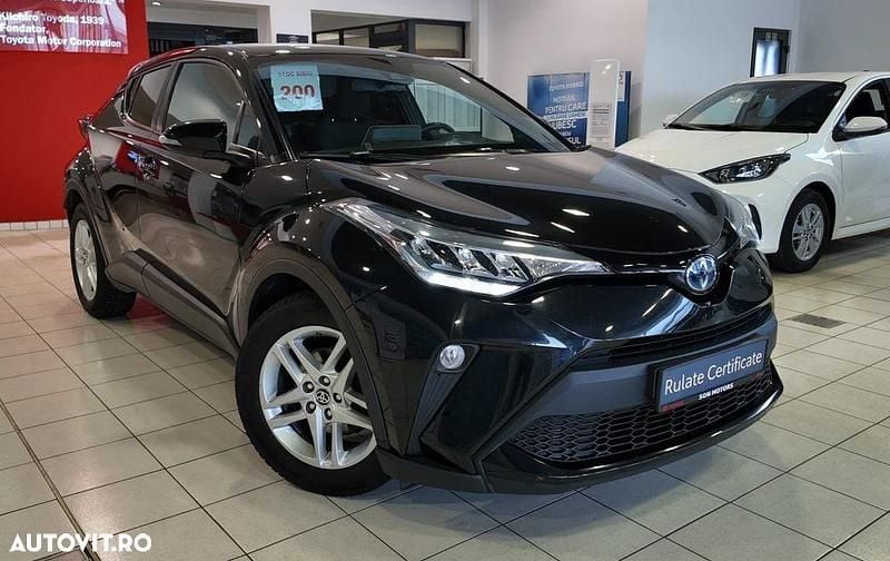Culoarenegru Utilizat 2023 Toyota C-HR SUV | 22.900 EUR (Preț OK) - Imagine 1/4