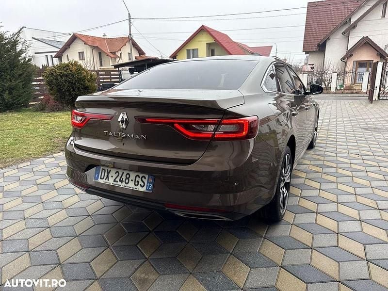 Second-hand Renault Talisman Initiale Paris 160 CP (117 kW) 2016 Culoaremaro Berlinǎ
