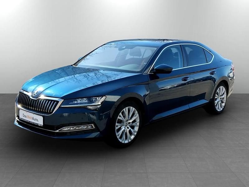 Second-hand Skoda Superb Style 280 CP (205 kW) 2021 Albastru mediu  normal