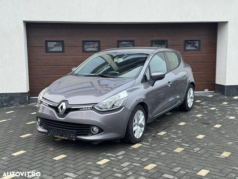 Second-hand Renault Clio IV Life 90 CP (66 kW) 2014 Culoaregri Hatchback