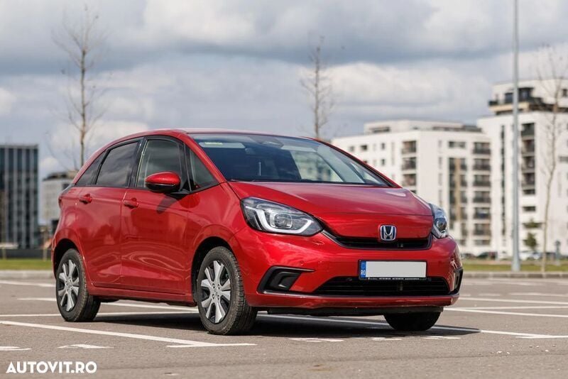 Rosu Utilizat 2020 Honda Jazz Executive Hatchback | 13.899 EUR - Imagine 1/4