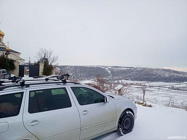 Argintiu Utilizat 2010 Skoda Octavia Break | 6.700 EUR (Puțin scump) - Imagine 1/4