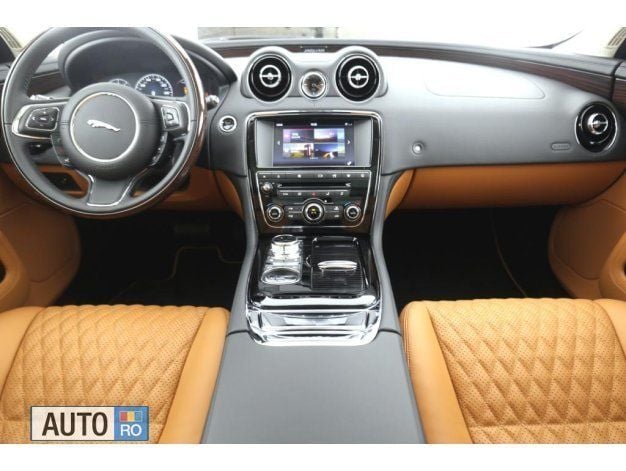 Second-hand Jaguar XJ 340 CP (250 kW) 2017 Alb Berlinǎ