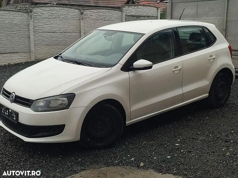 Culoarealb Utilizat 2012 VW Polo | 3.800 EUR (Preț OK) - Imagine 1/2