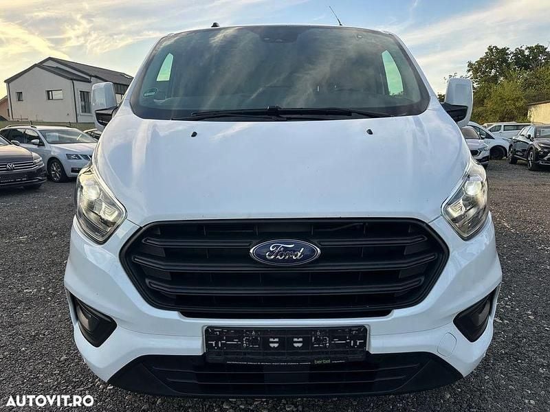 Second-hand Ford Transit Custom Trend 130 CP (95 kW) 2021 Culoarealb Monovolum