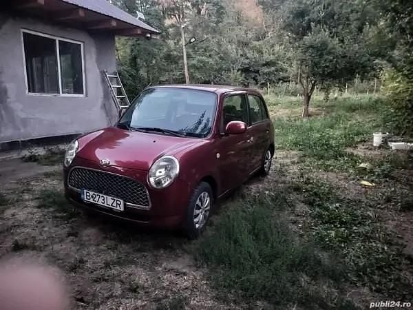 Utilizat 2007 Daihatsu Trevis Hatchback | 1.700 EUR - Imagine 1/4
