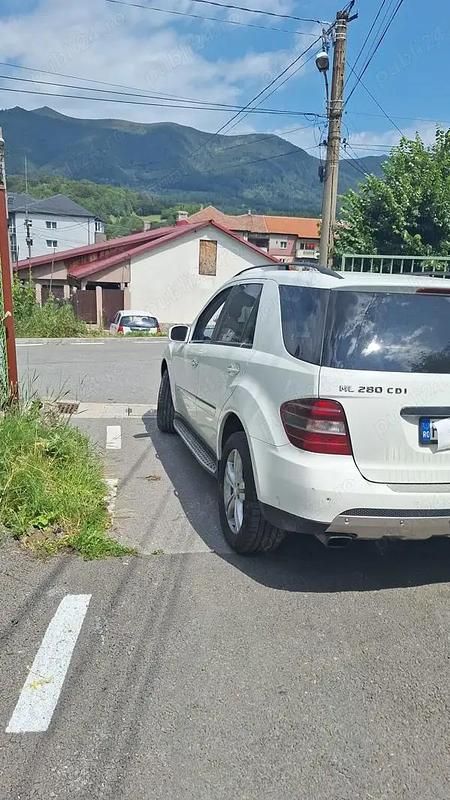 Utilizat 2008 Mercedes ML280 SUV | 7.000 EUR (Preț OK) - Imagine 1/4