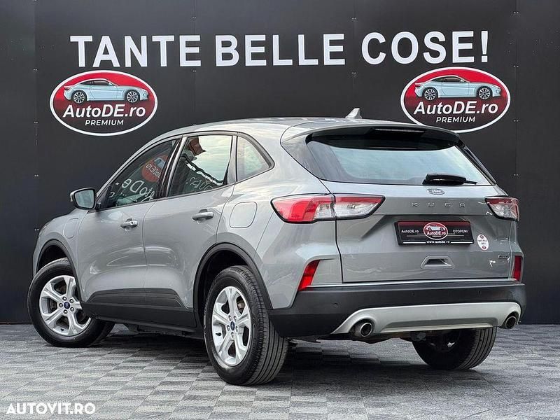 Second-hand Ford Kuga 225 CP (165 kW) 2022 Culoaregri SUV