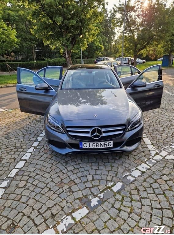 Utilizat 2021 Mercedes C250 | 25.000 EUR - Imagine 1/4