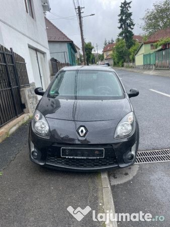 Utilizat 2010 Renault Twingo Hatchback | 1.450 EUR - Imagine 1/4