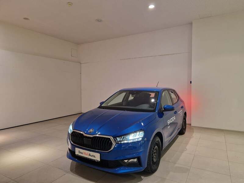 Albastru mediu normal Utilizat 2024 Skoda Fabia Selection | 21.750 EUR - Imagine 1/4