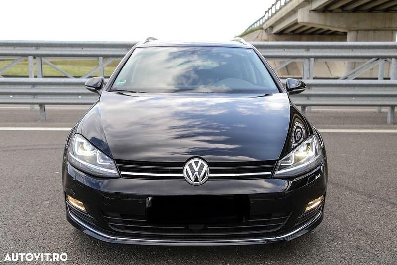 Culoarenegru Utilizat 2013 VW Golf VII Comfortline Break | 8.000 EUR (Preț OK) - Imagine 1/4