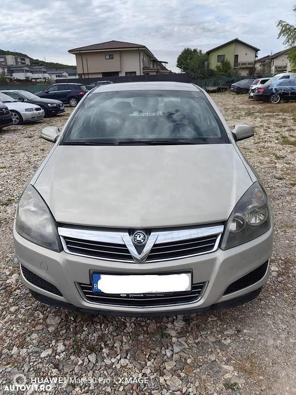 Culoaregri Utilizat 2008 Opel Astra Hatchback | 1.990 EUR (Preț bun) - Imagine 1/4