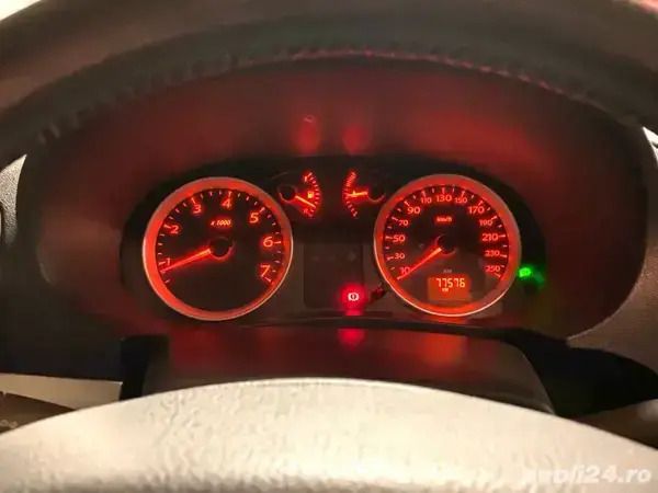 Utilizat 2010 Renault Symbol II Berlinǎ | 2.700 EUR (Preț OK) - Imagine 1/4
